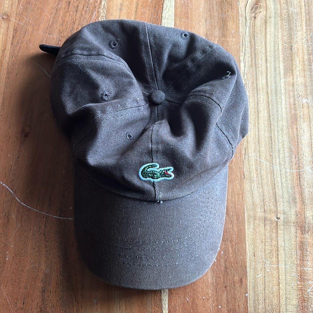 Lacoste hat. Adjustable. EUC.